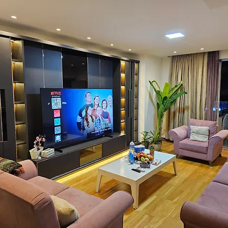 Taksim Perfect Residence, 3 Bedrooms, Pool, Sauna, Gym