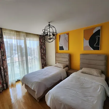 Taksim Perfect Residence, 3 Bedrooms, Pool, Sauna, Gym