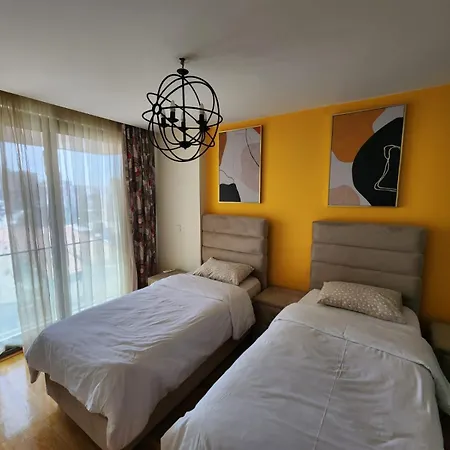 Taksim Perfect Residence, 3 Bedrooms, Pool, Sauna, Gym