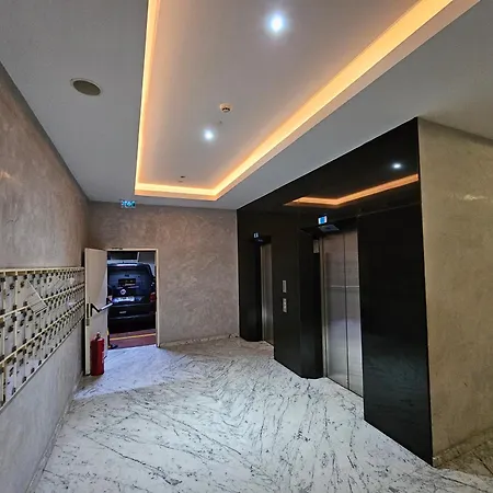 Daire Taksim Perfect Residence, 3 Bedrooms, Pool, Sauna, Gym