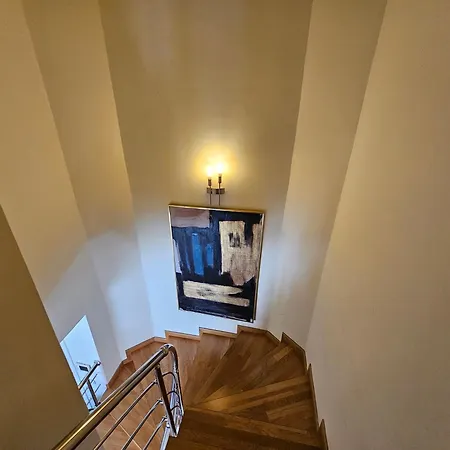 Daire Taksim Perfect Residence, 3 Bedrooms, Pool, Sauna, Gym İstanbul