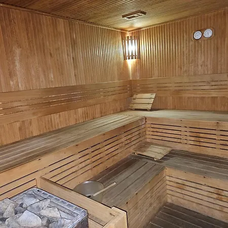 Taksim Perfect Residence, 3 Bedrooms, Pool, Sauna, Gym İstanbul