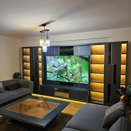 Daire Taksim Perfect Residence, 3 Bedrooms, Pool, Sauna, Gym *