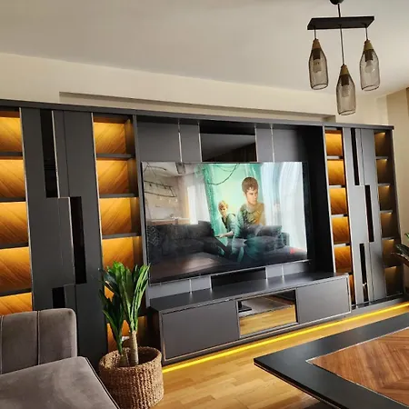 Daire Taksim Perfect Residence, 3 Bedrooms, Pool, Sauna, Gym *