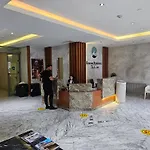 Taksim Perfect Residence, 3 Bedrooms, Pool, Sauna, Gym Lejlighed Istanbul