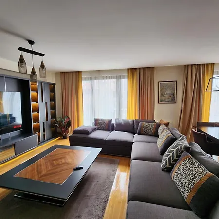 Apartment Taksim Perfect Residence, 3 Bedrooms, Pool, Sauna, Gym