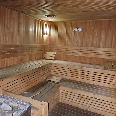 Taksim Perfect Residence, 3 Bedrooms, Pool, Sauna, Gym Istanbul